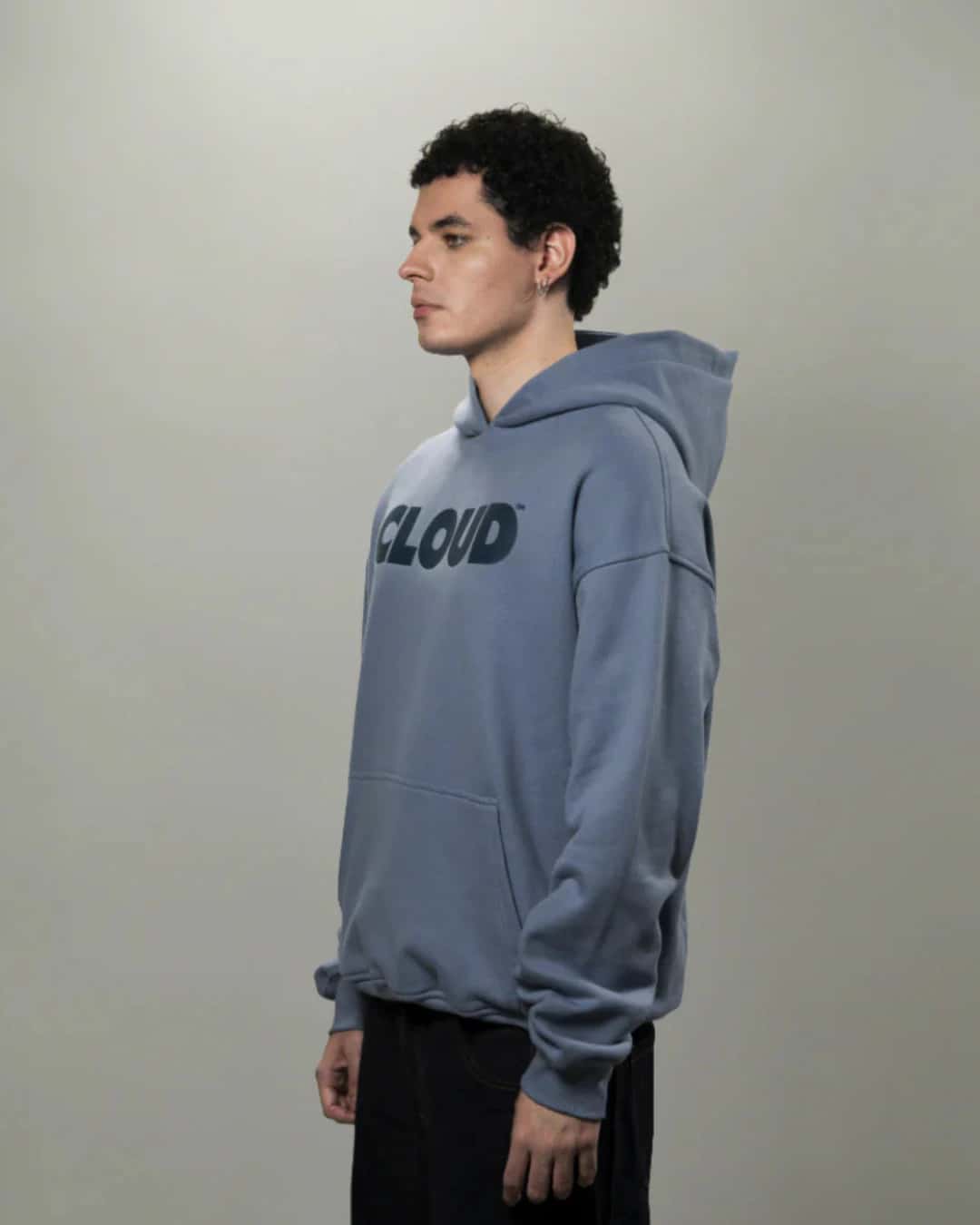 HOODIE BLOCK AZUL SOBRE AZUL BOXY FIT - miniatura 3