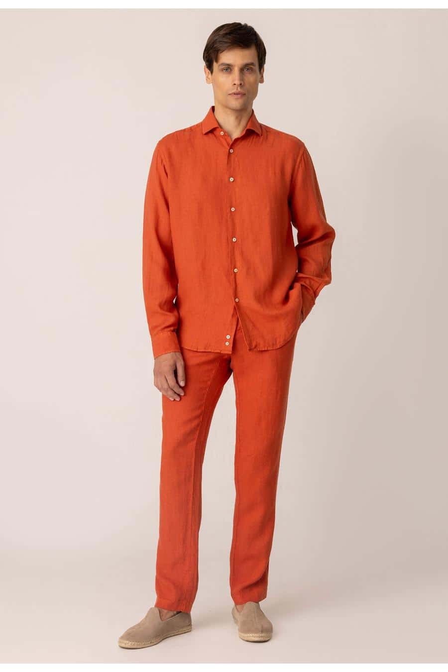 Men's linen shirt brick