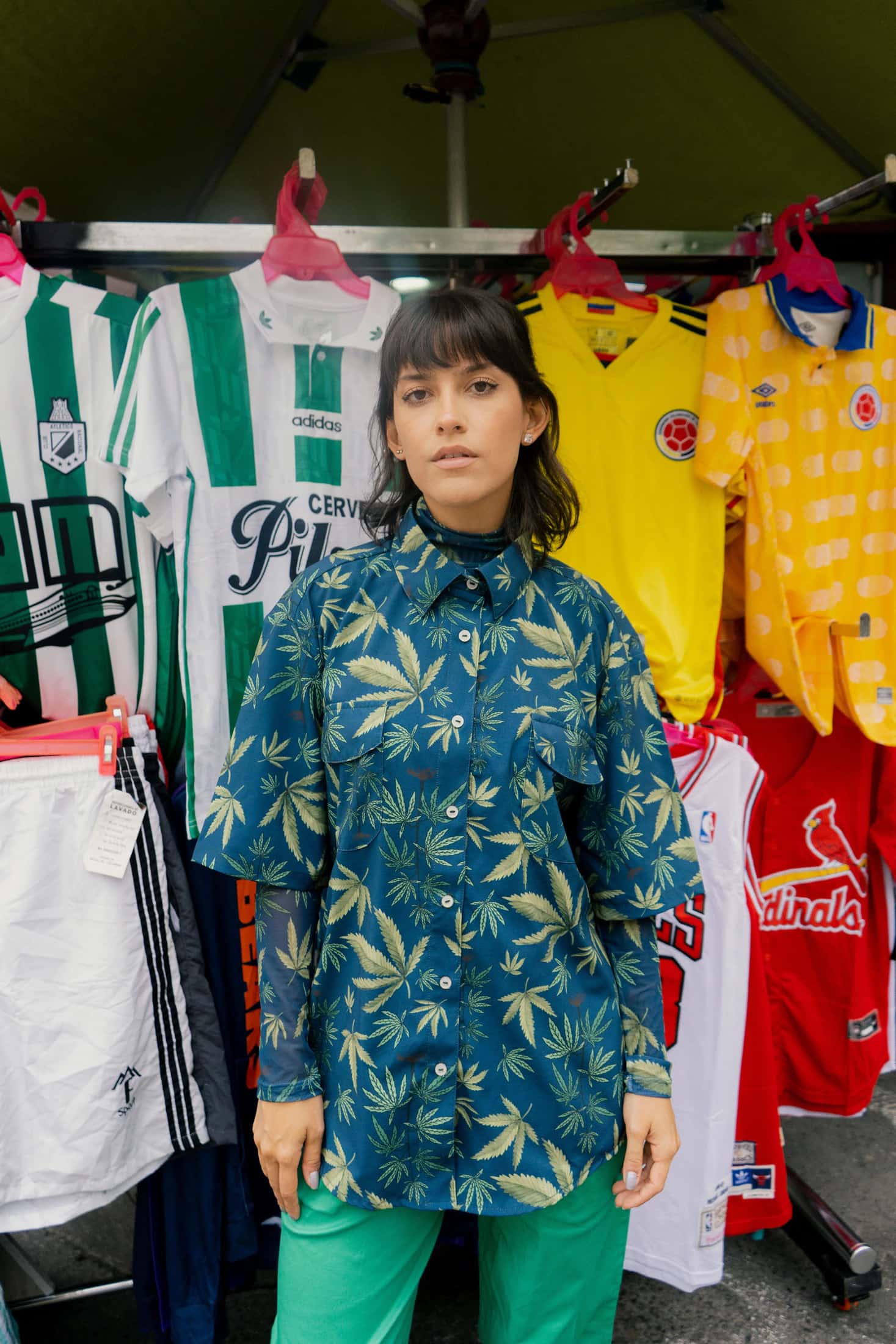 Camisa Desatín Cannabis