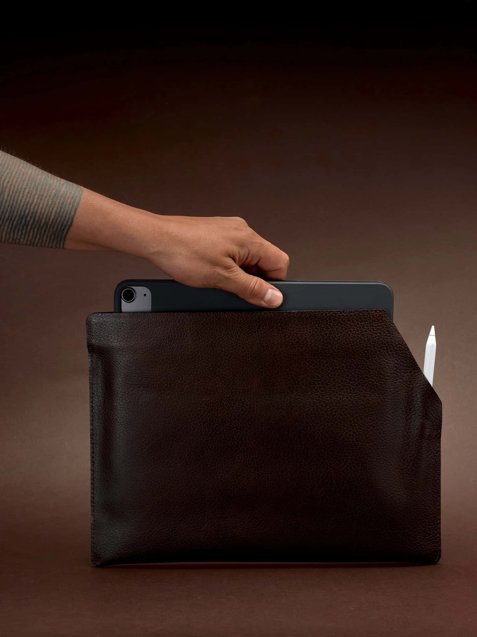 Draftsman 7 iPad Sleeve · Dark Brown