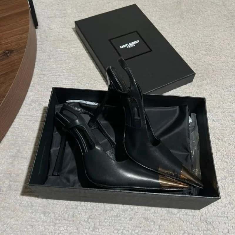 TACONES YSL NEGRO PUNTA DORADA - miniatura 2