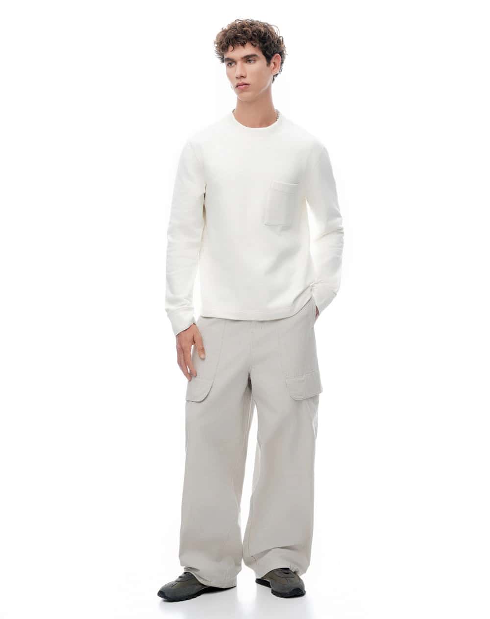 Pantalón tiro medio regular habano hombre