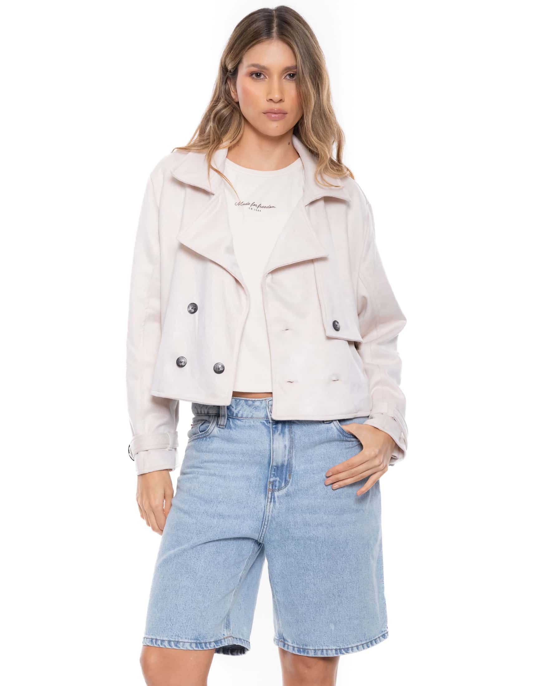Chaqueta Con Botonaduta Y Charreteras En Puño