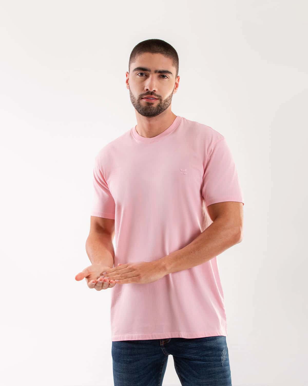 Camiseta rosada para hombre