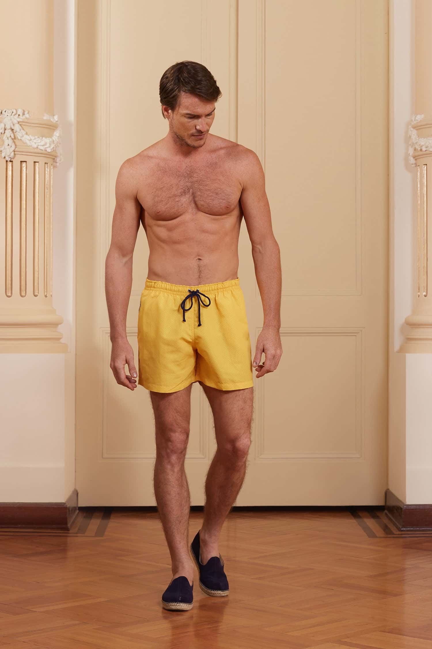 Men's swim trunk yellow zigzag
