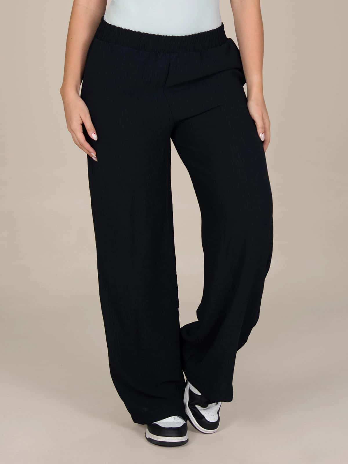 pantalon siriu negro