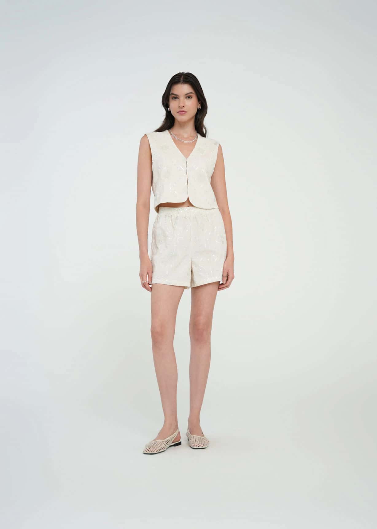 Short corto con lentejuelas