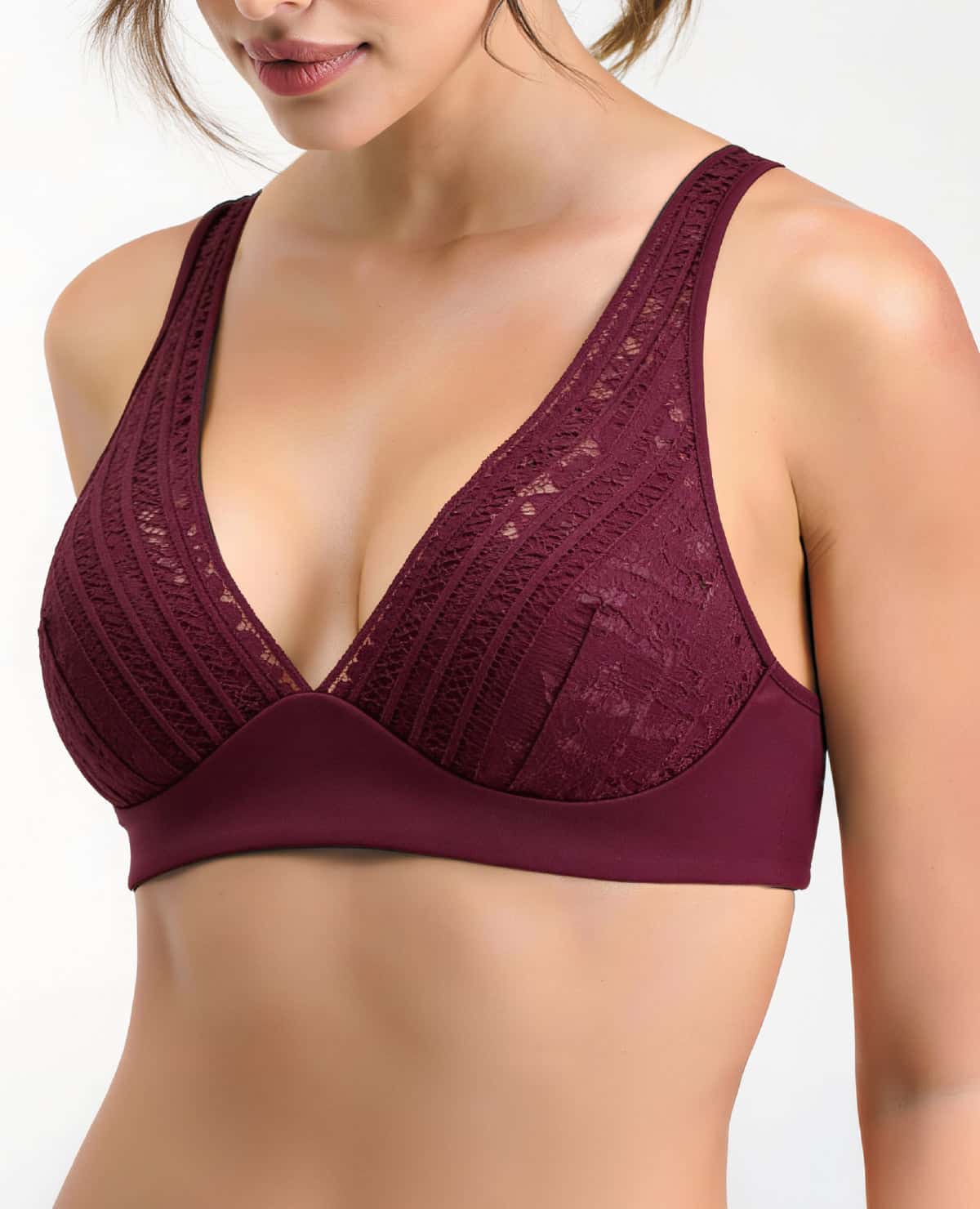 Brasier Triangular | Realce Natural | Sin varillas