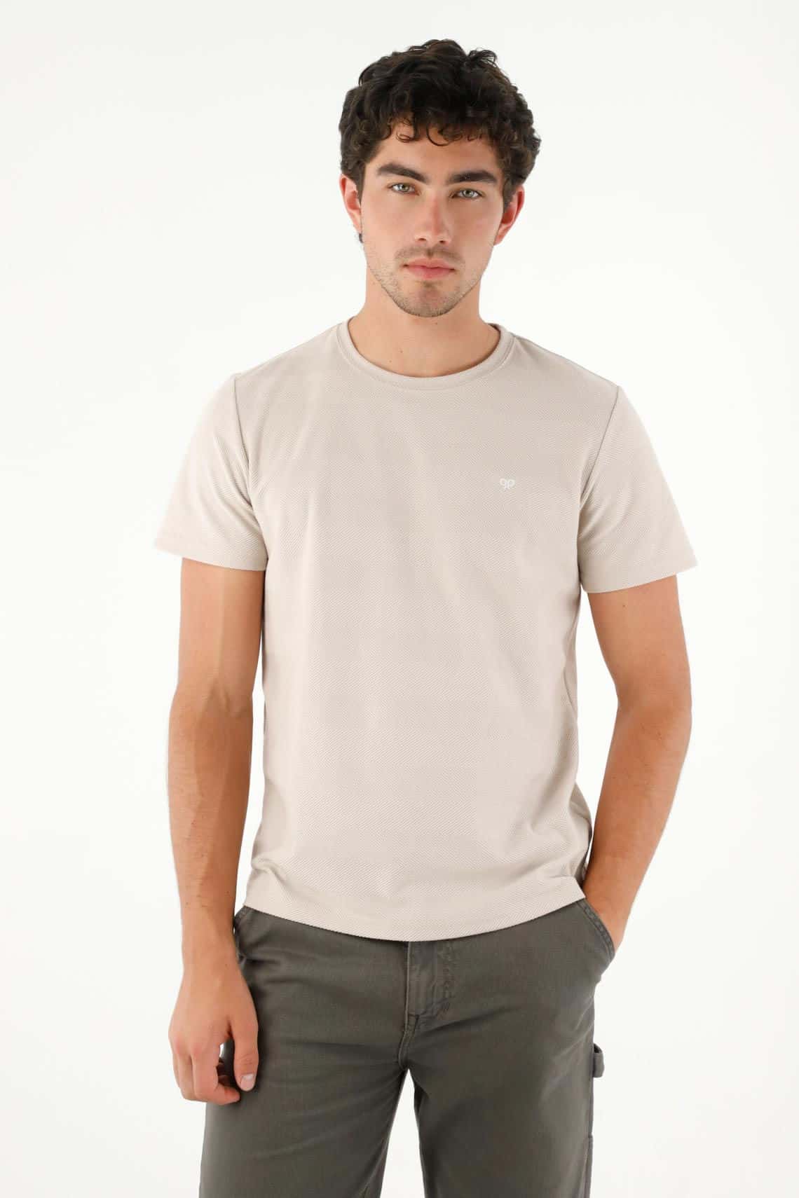 Camiseta básica con raqueta café para hombre