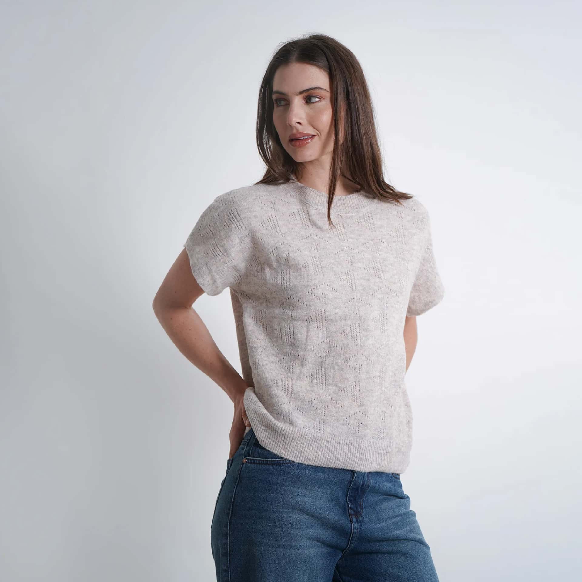 Sweater Cuello Redondo Manga Corta