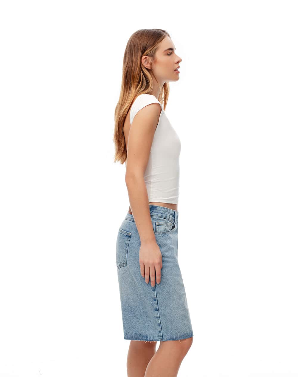 Bermuda regular tiro medio denim índigo medio mujer