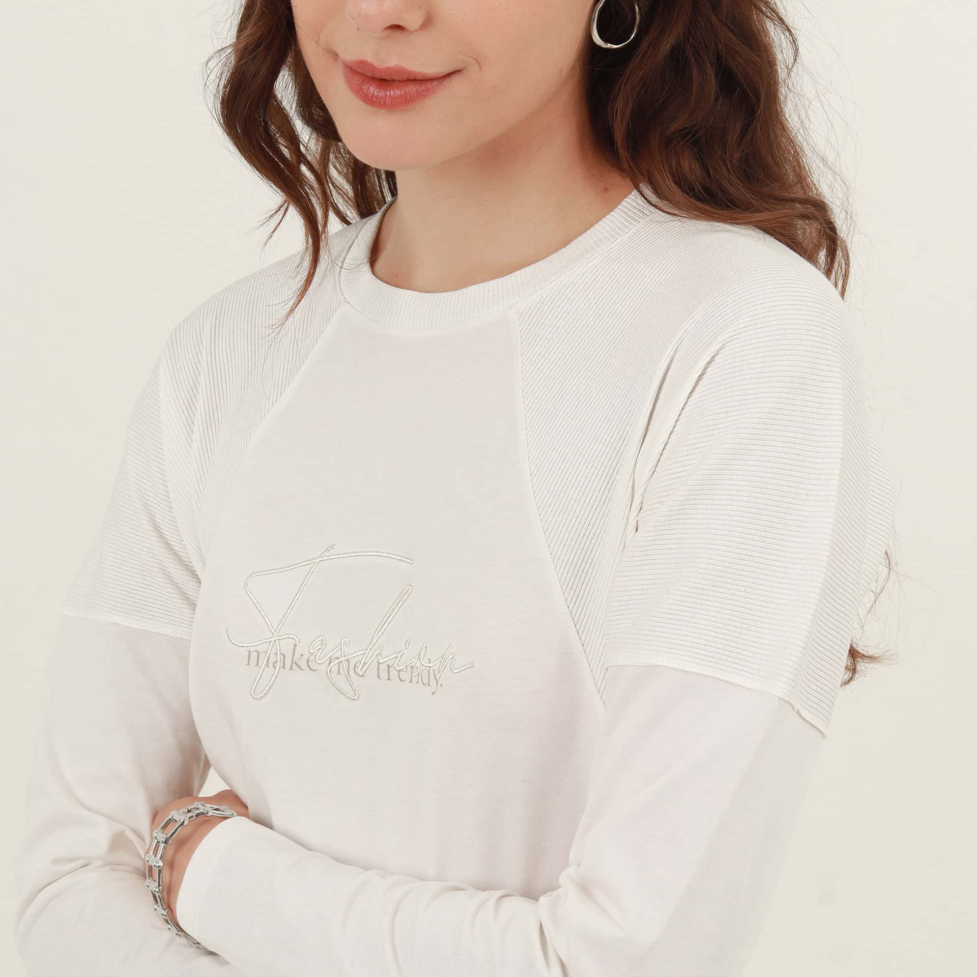 Camiseta Cuello Redondo Manga Larga - miniatura 2