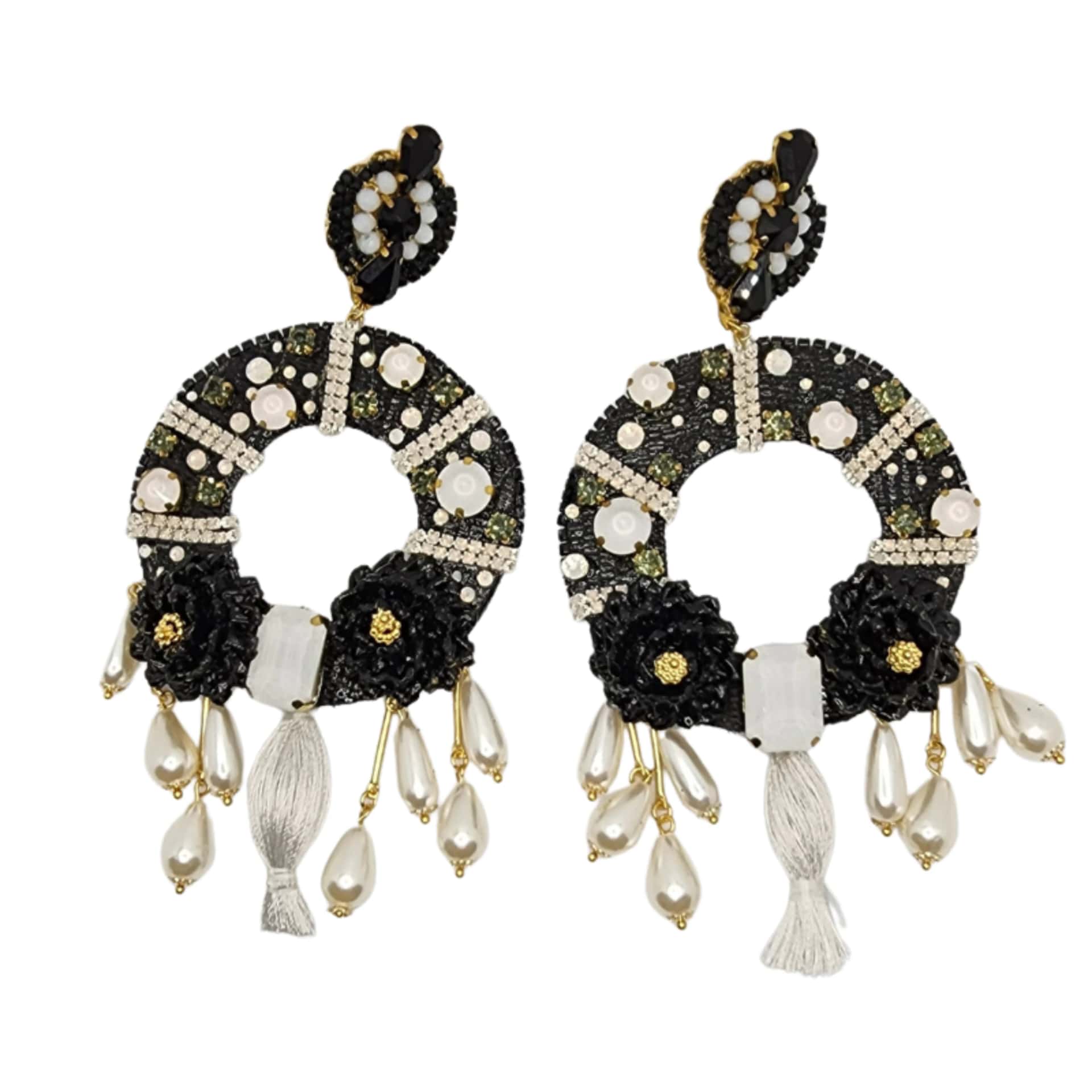 Fiber Circle Black & White Earrings