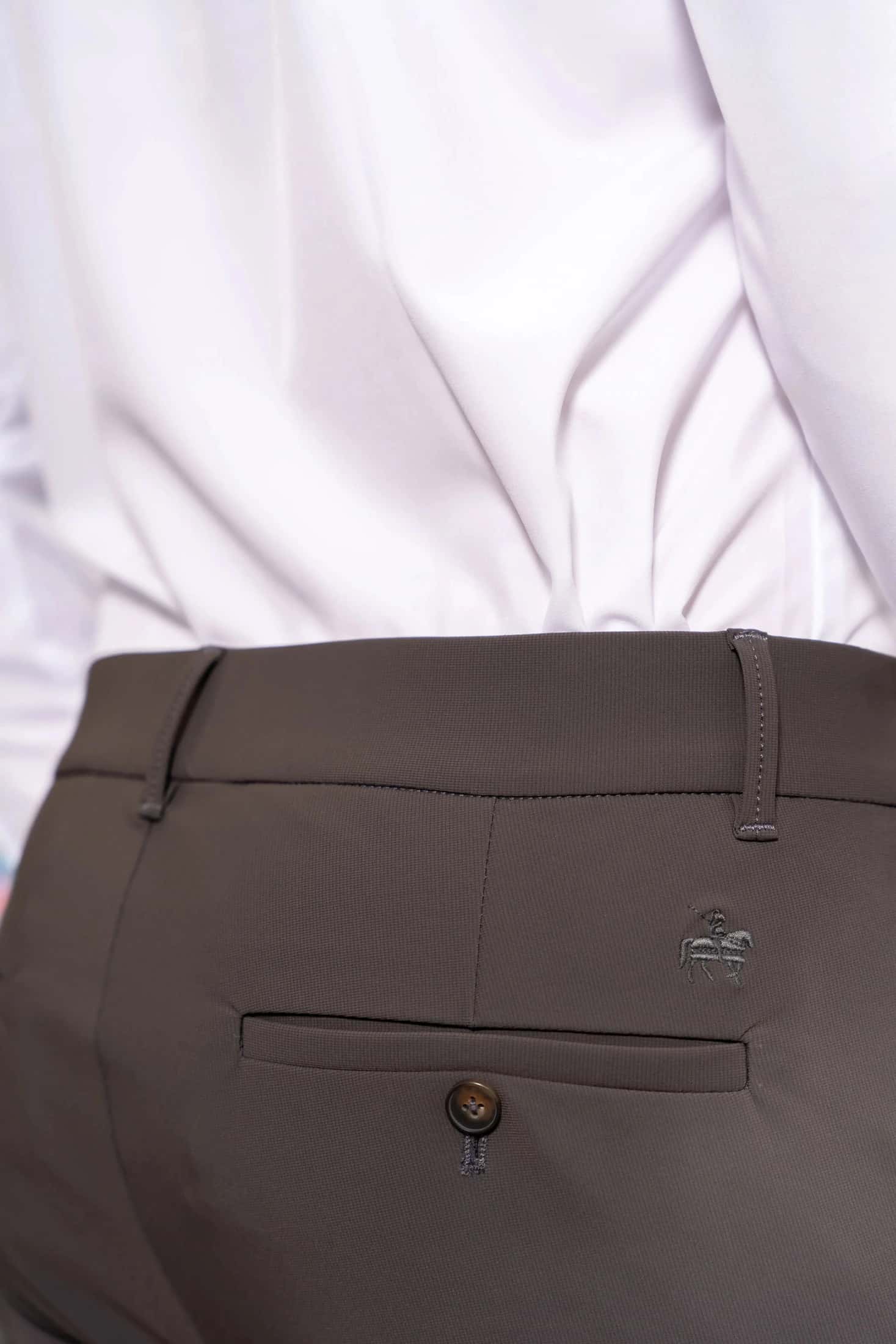 Pantalón Clean Fit Hombre Gris Oscuro - miniatura 2