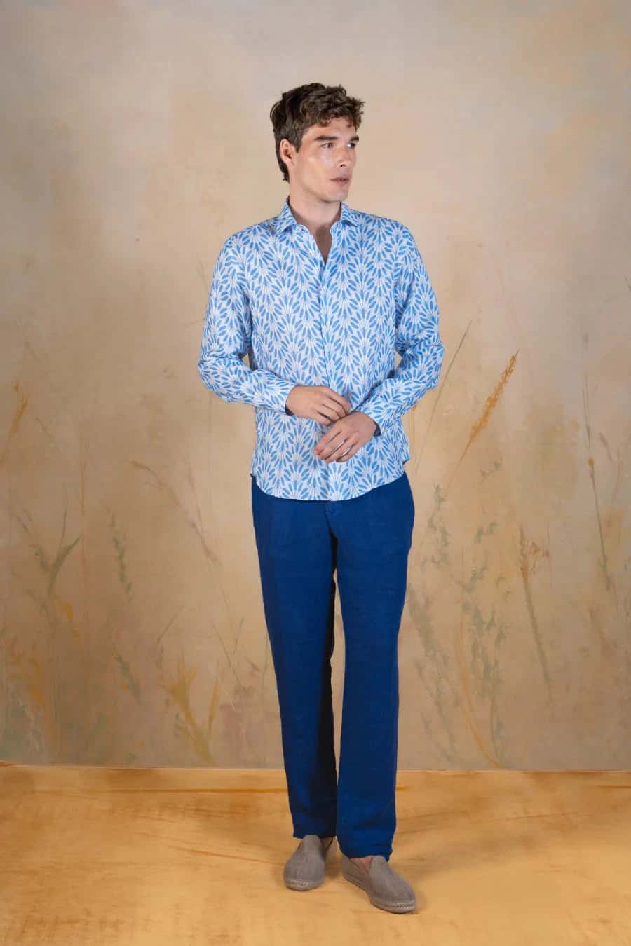 Light Blue Spica linen shirt light blue
