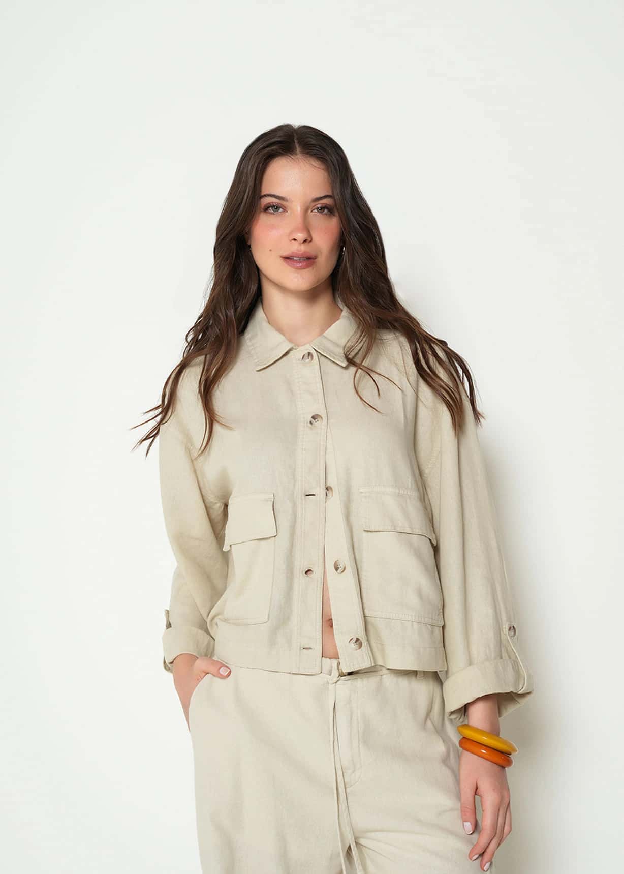 Camisa con bolsillos