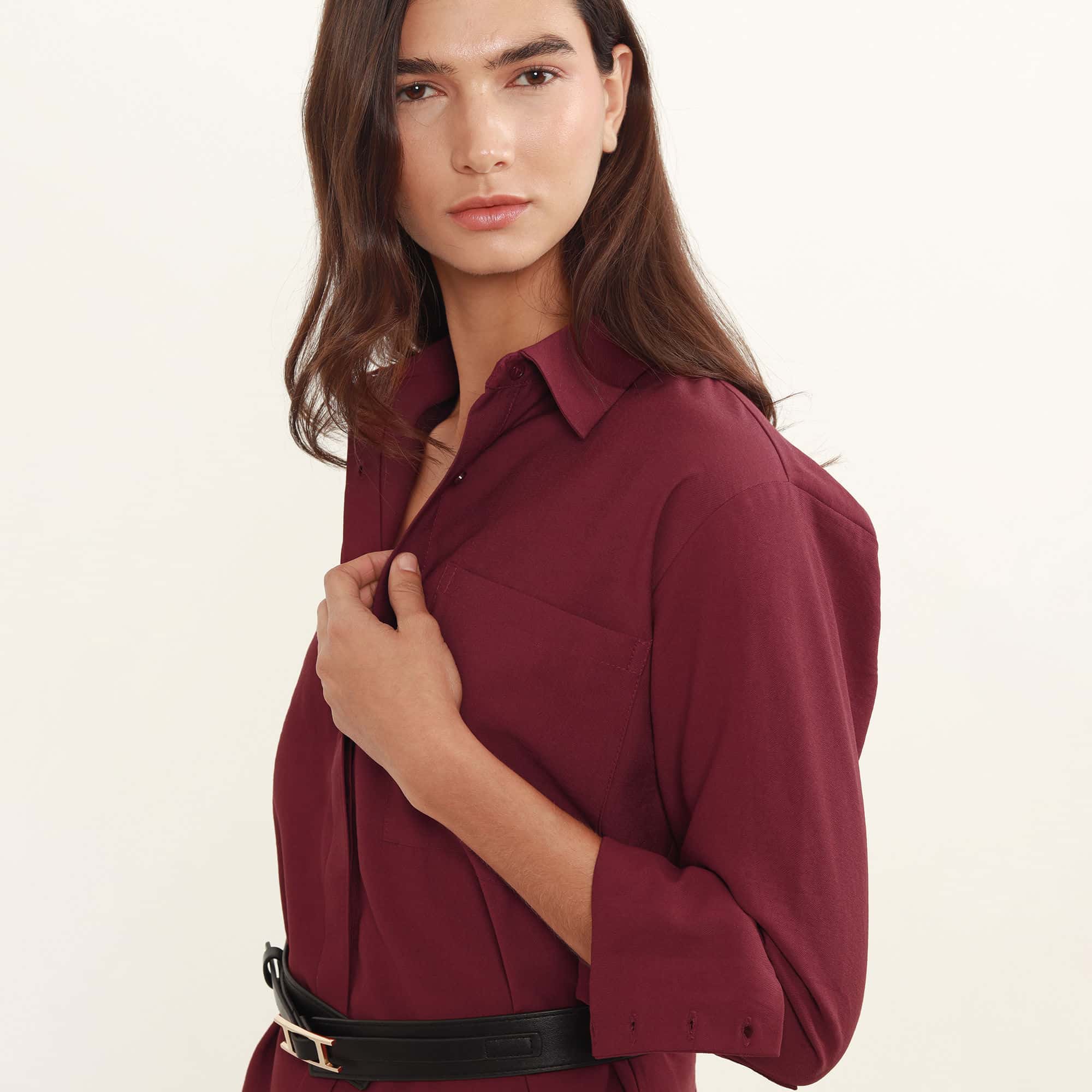 Camisa Cuello V Manga Larga