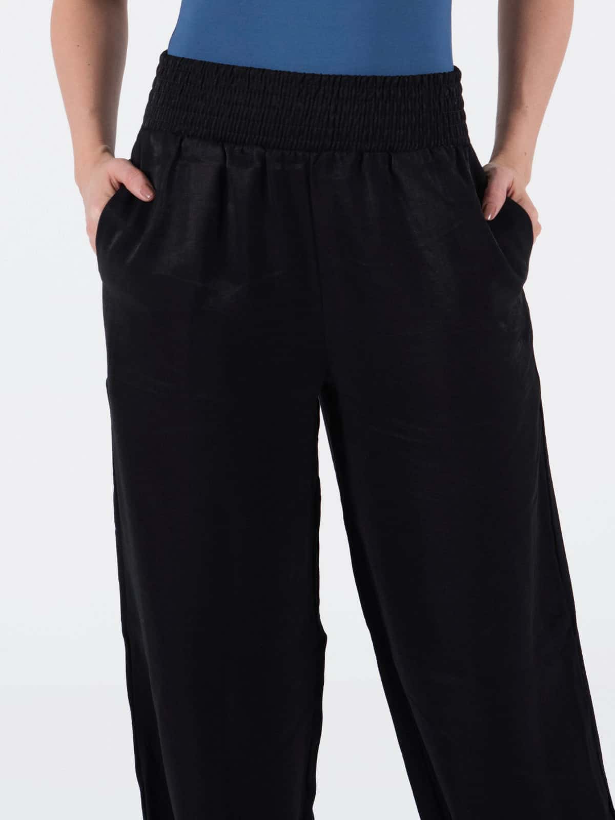 pantalon karina shiny negro - miniatura 3