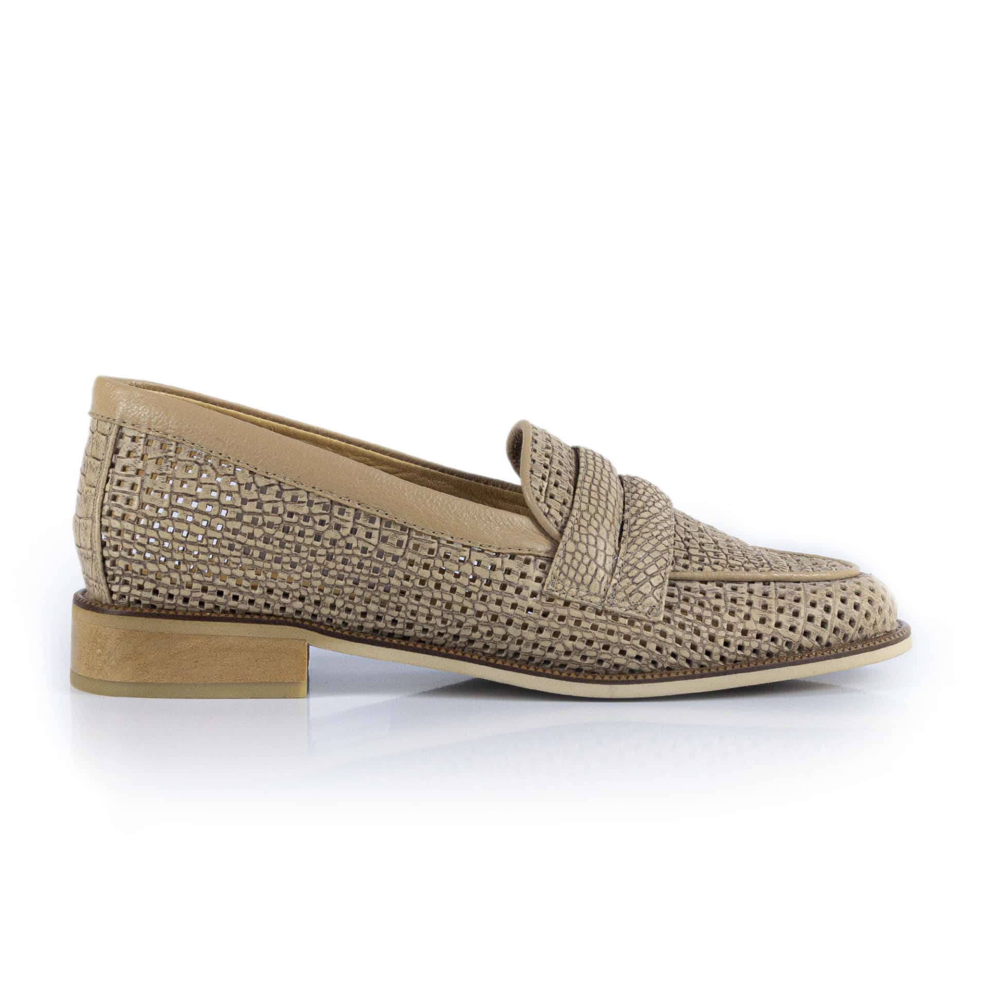 "CLARA" MOCASÍN en CUERO