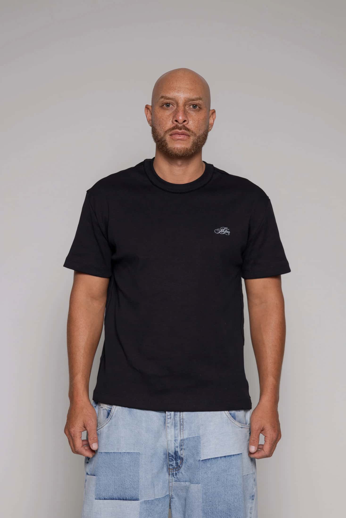 Camiseta Remainder Rib-Negra