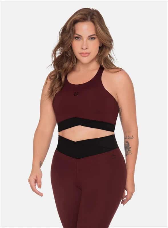 TOP DEPORTIVO TELA KIARA - PRECIO ESPECIAL