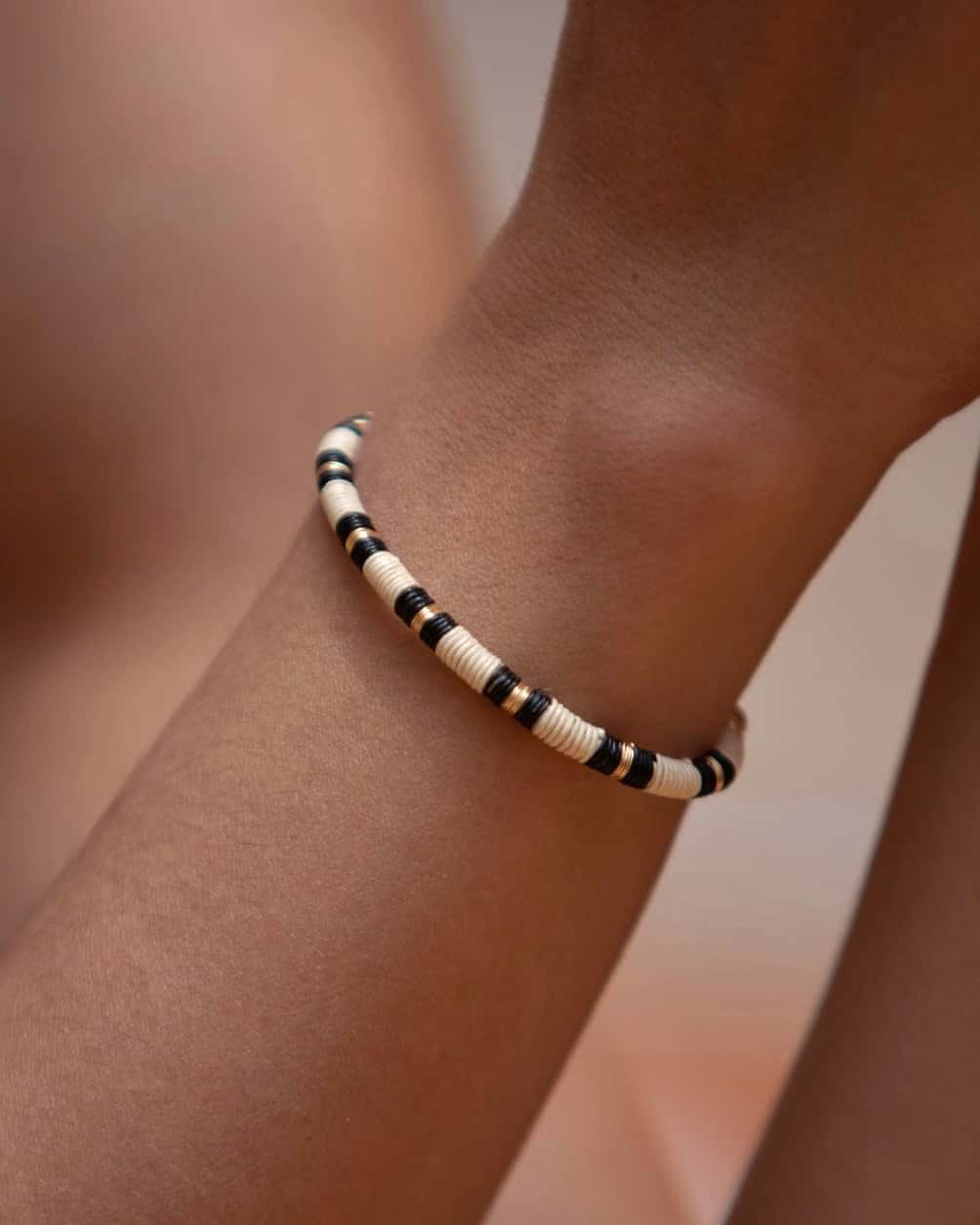 Clarte Bangle (one piece)