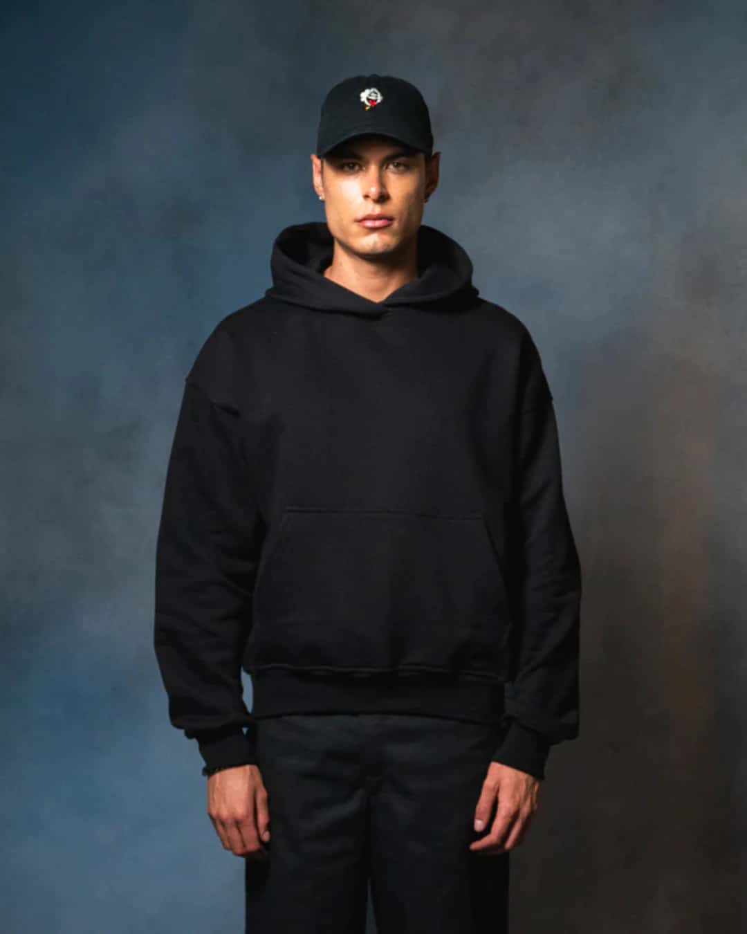 HOODIE NUBE NEGRO BOXY FIT - miniatura 4