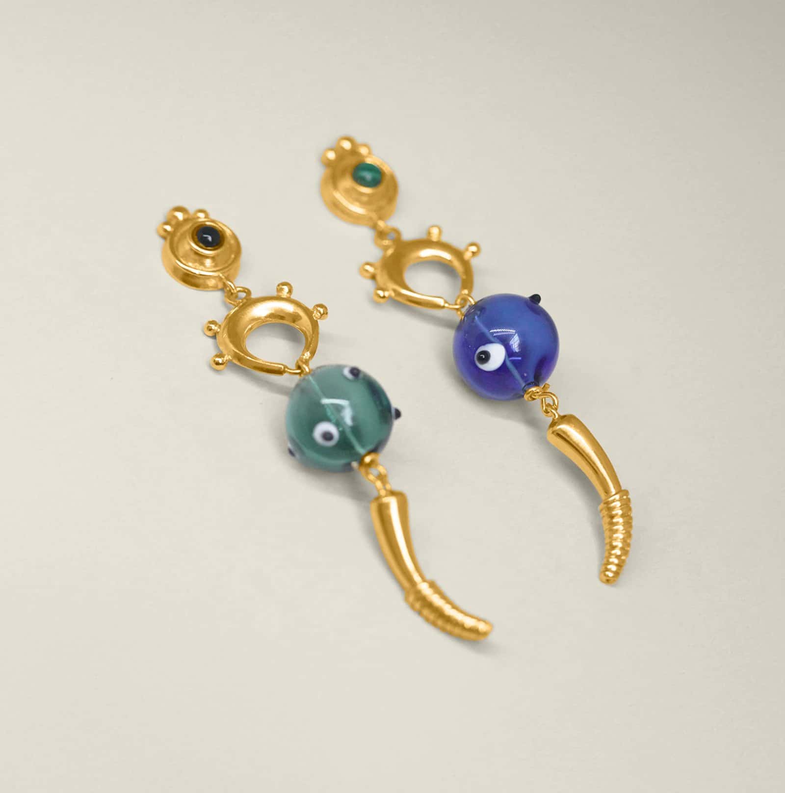 Amulet Earrings Gold