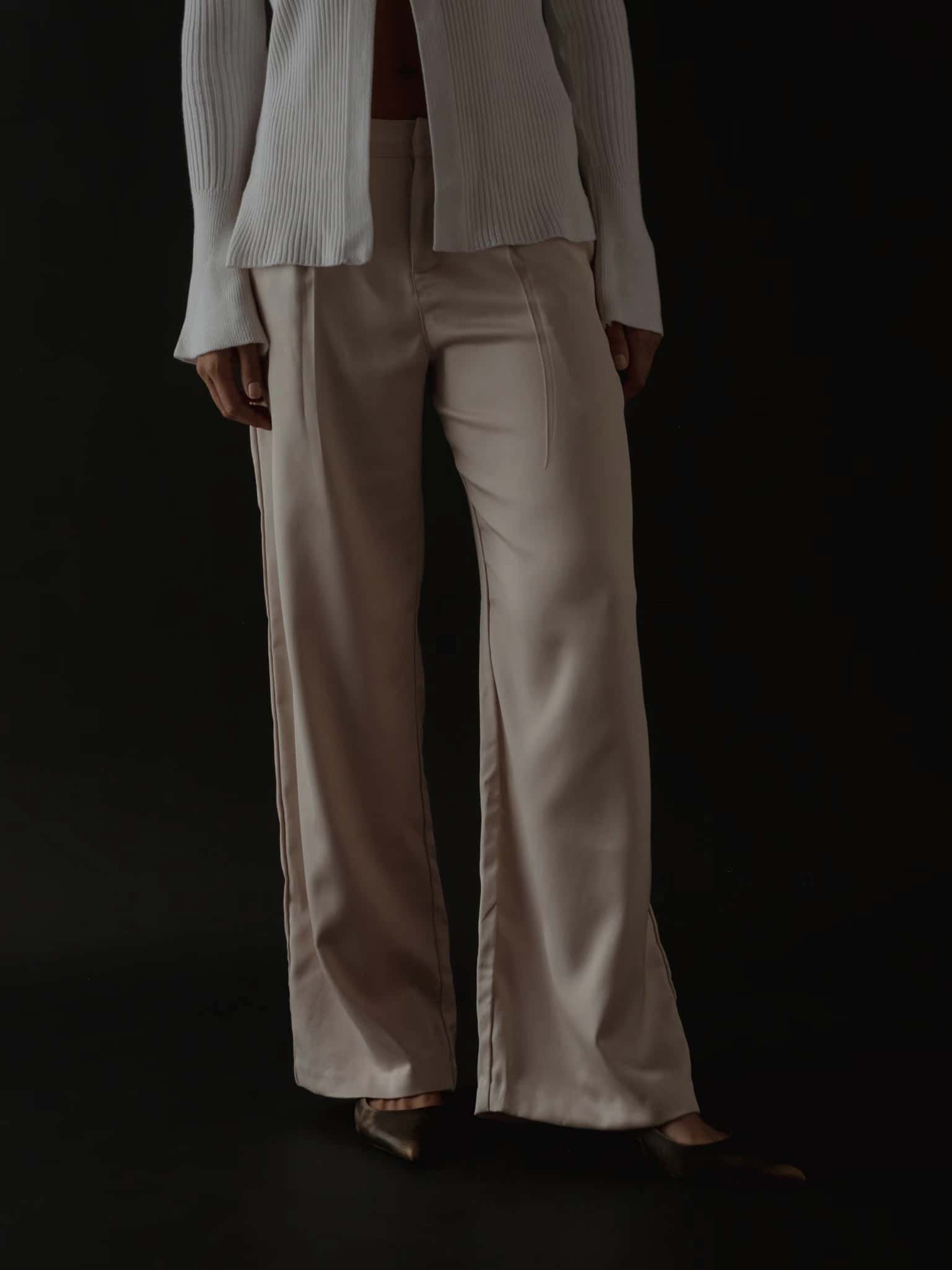NOT SO MODEST TROUSER - SAND PEARL