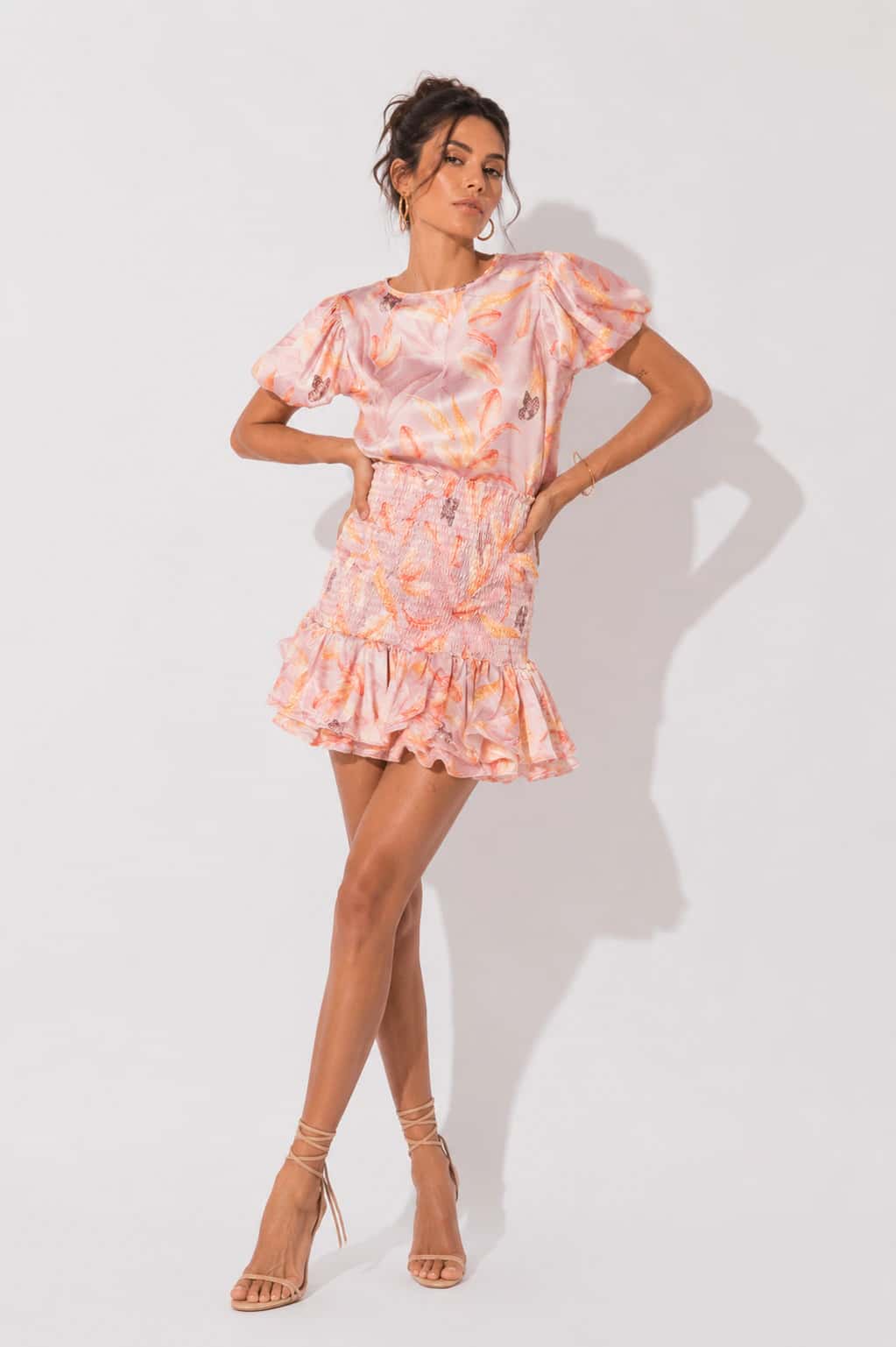 Falda Teffy Encauchada Multiplumas Camel - miniatura 2