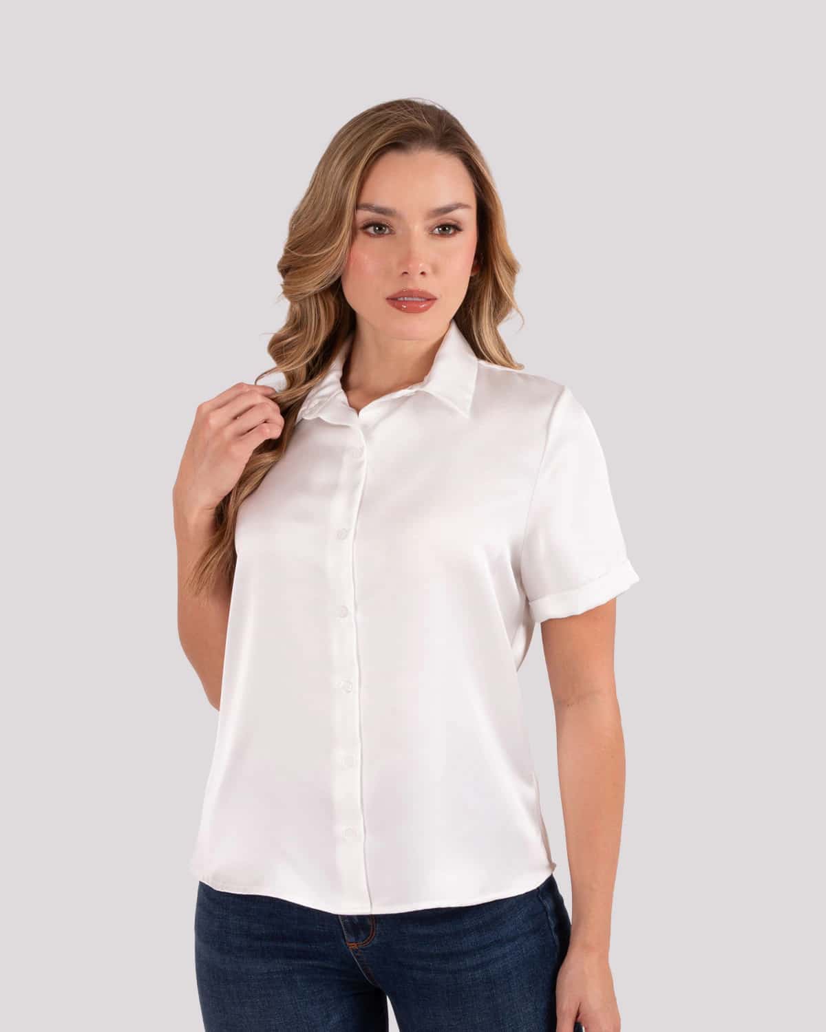 Camisa blanca manga corta para mujer