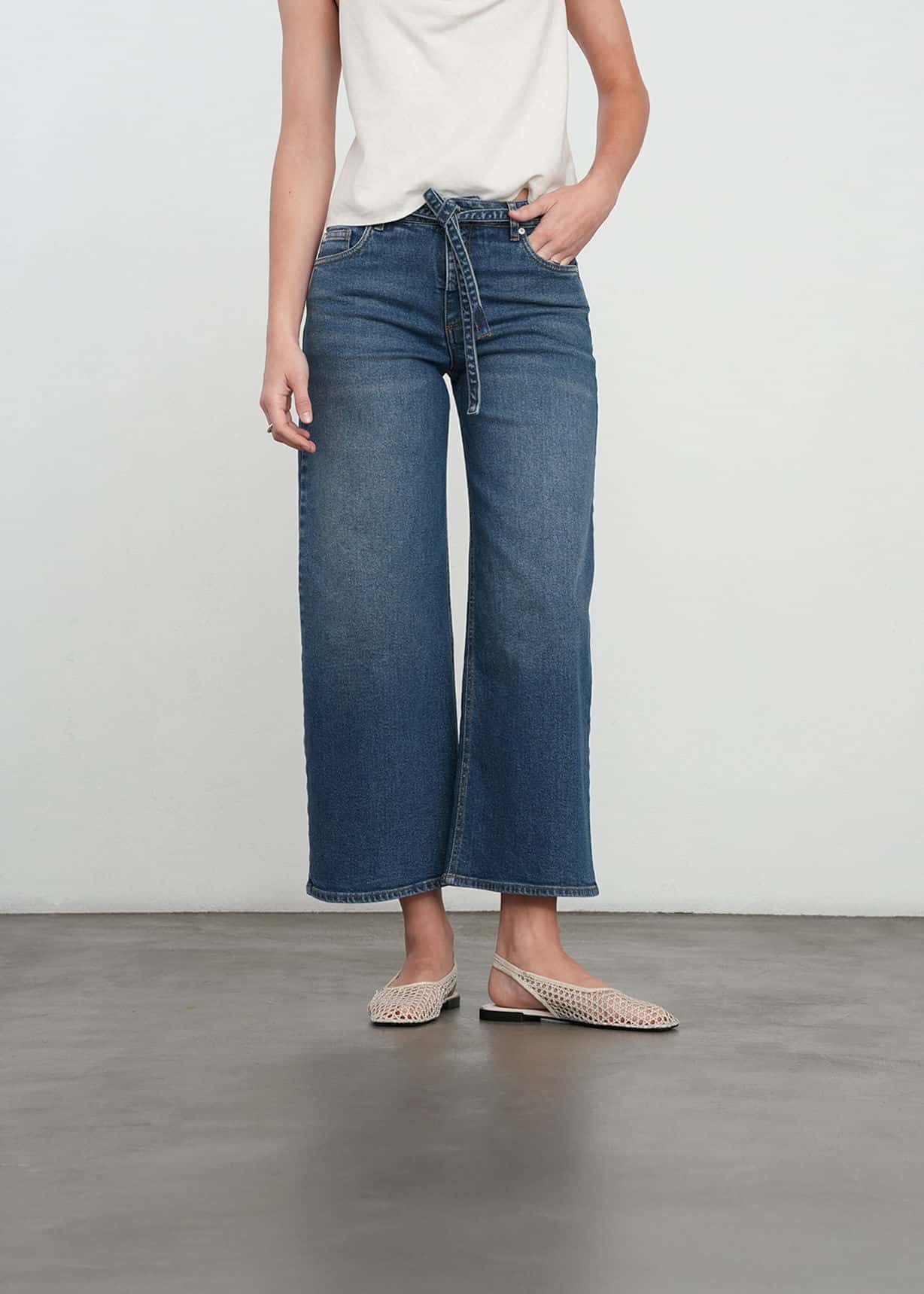 Jean Wide Leg con cinturón