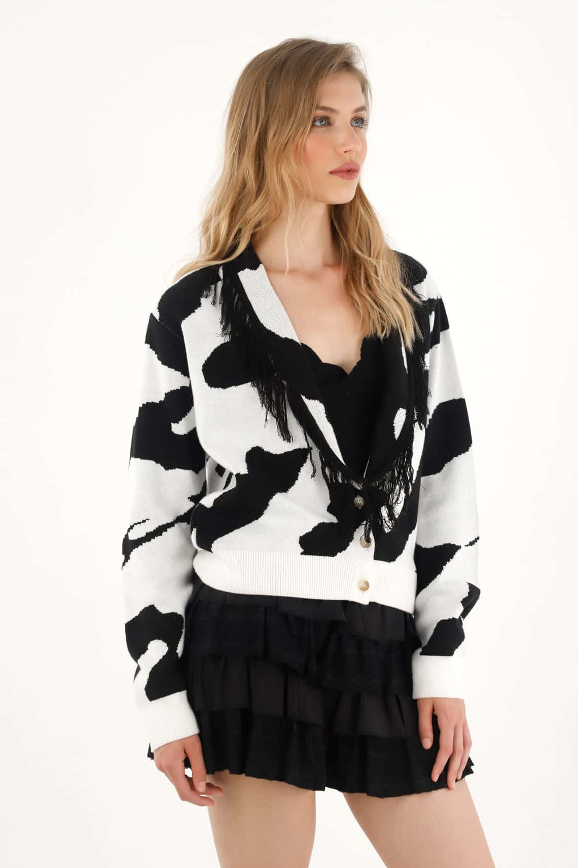 Buzo de animal print con flecos para mujer