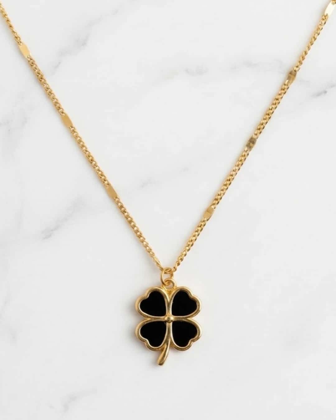 CADENA CLOVER BLACK