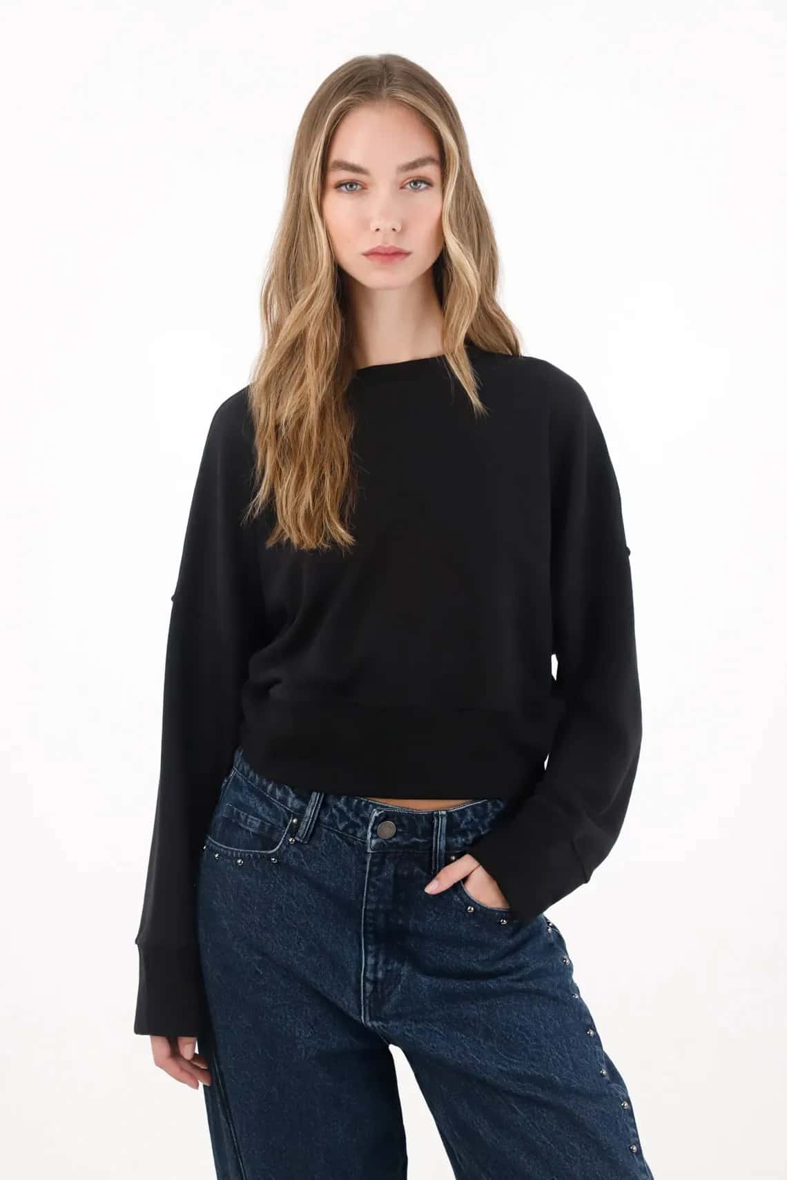 Buzo en tela burda negro para mujer