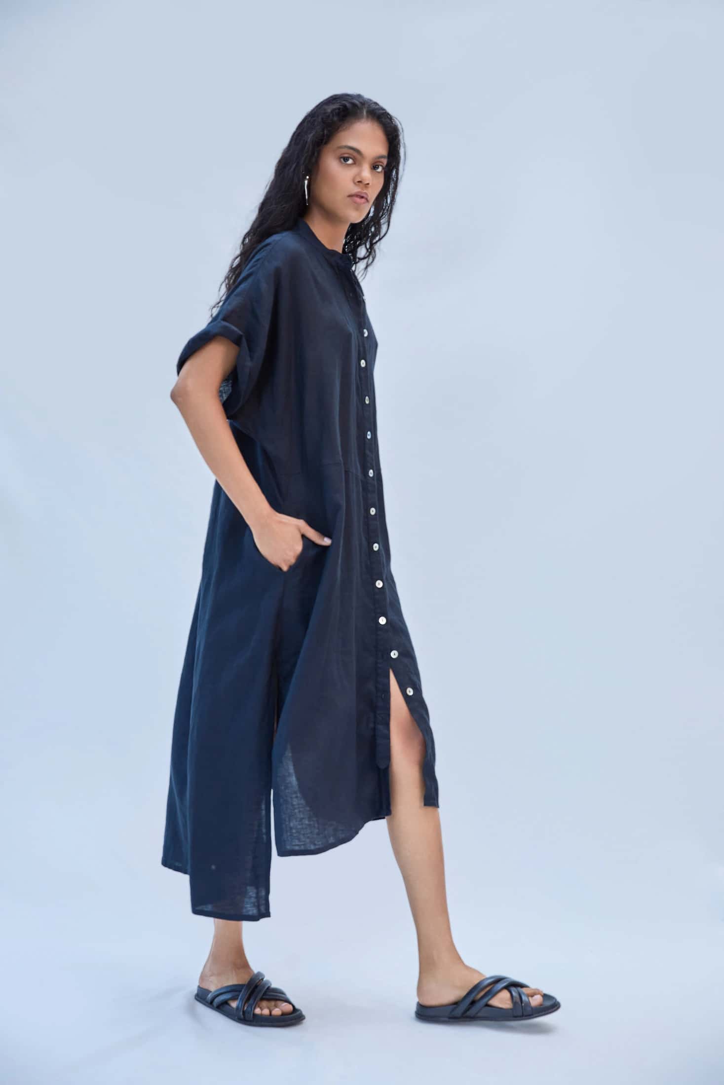 COVA TUNIC UNISEX BLACK