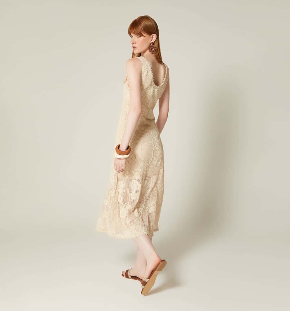 Vestido con canutillos