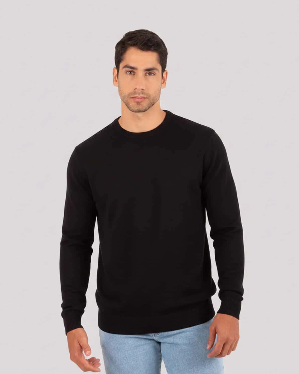 Sweater negro para hombre