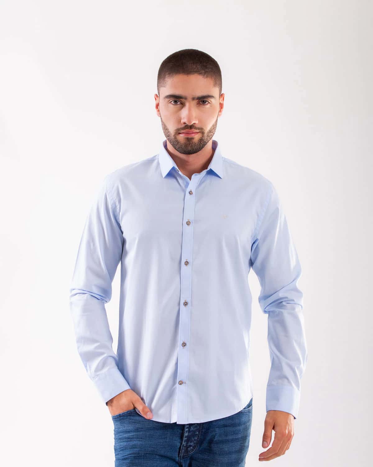 Camisa celeste manga larga para hombre