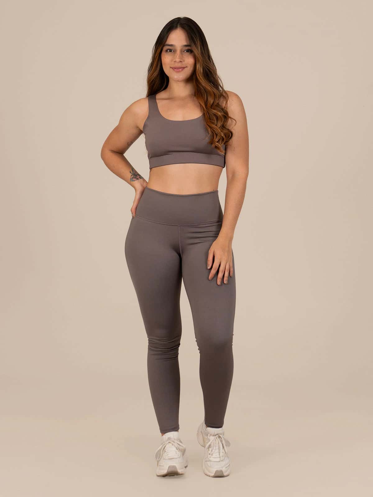Uva seco oscuro leggins set