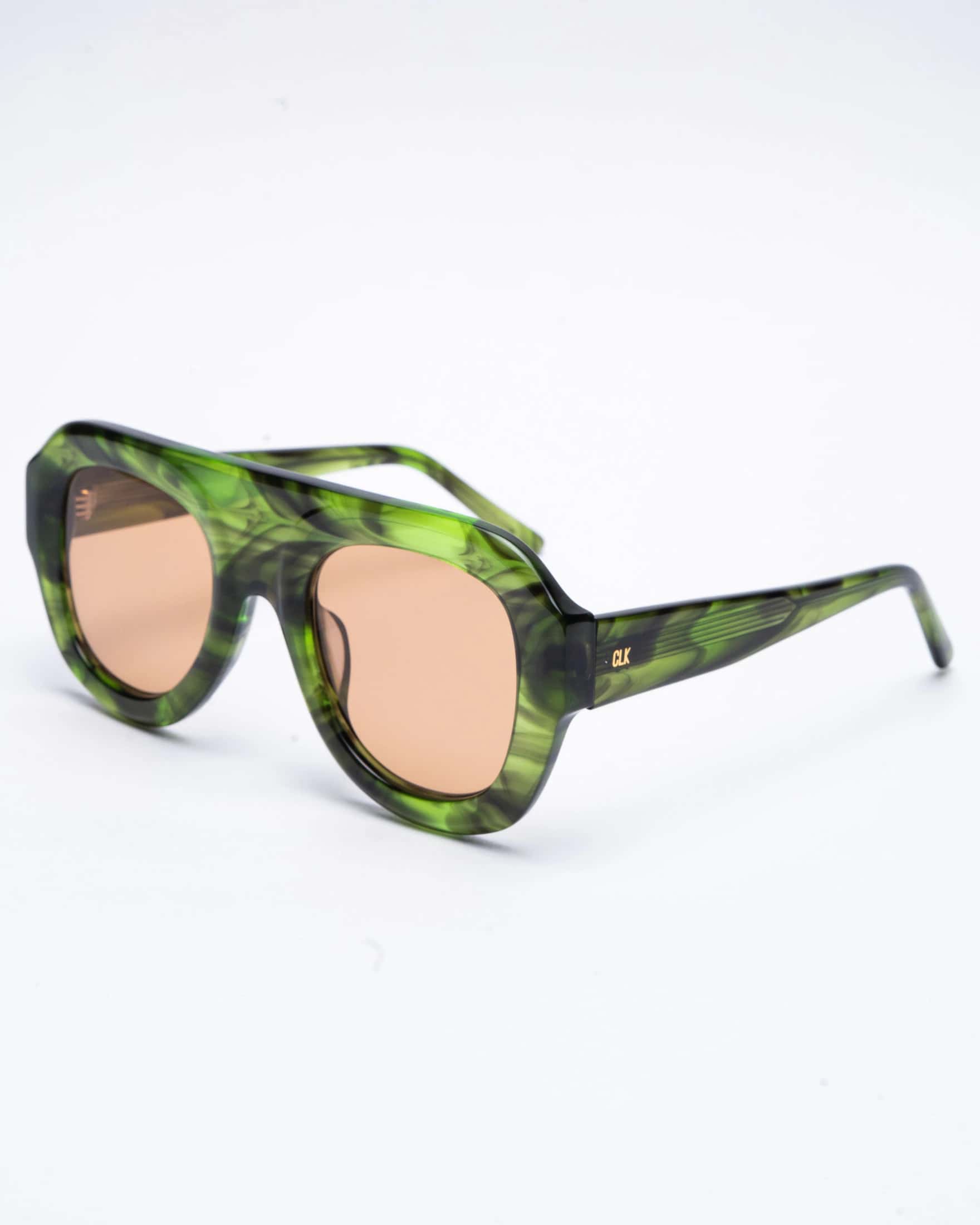 CORLINE - EMERALD TORTOISE / CINNAMON