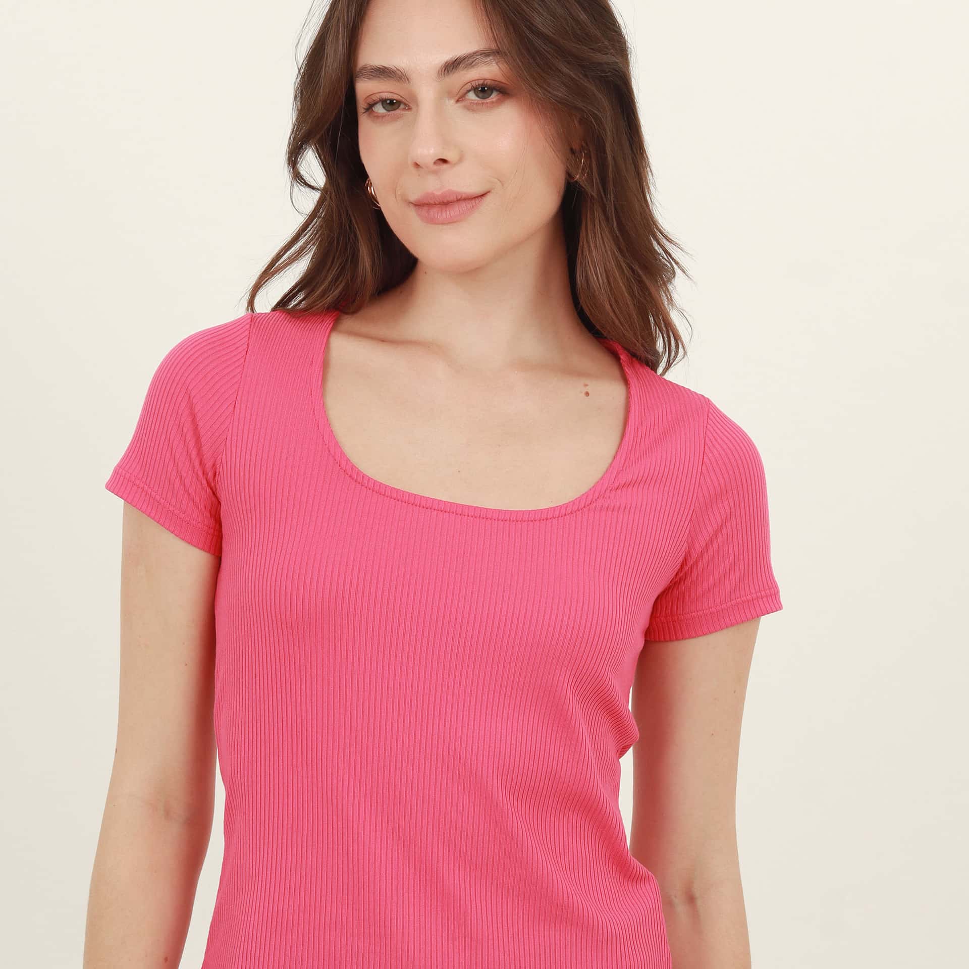 Camiseta en rib cuello cuadrado manga corta - miniatura 5