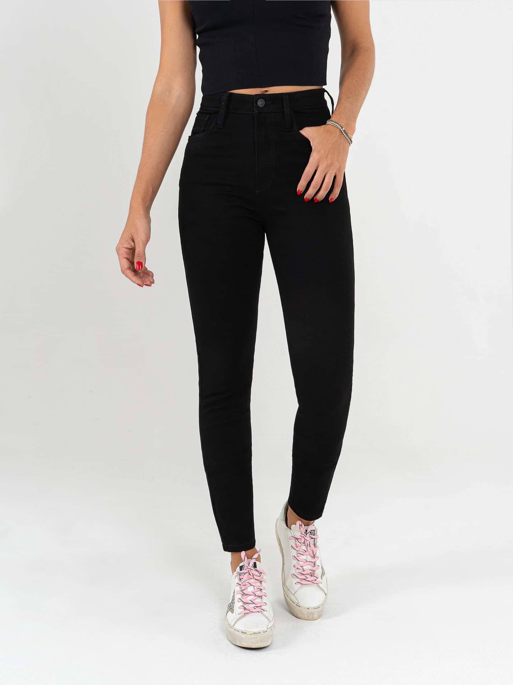 Ref: 064076  Jean skinny stretch, tiro alto, tono negro.
