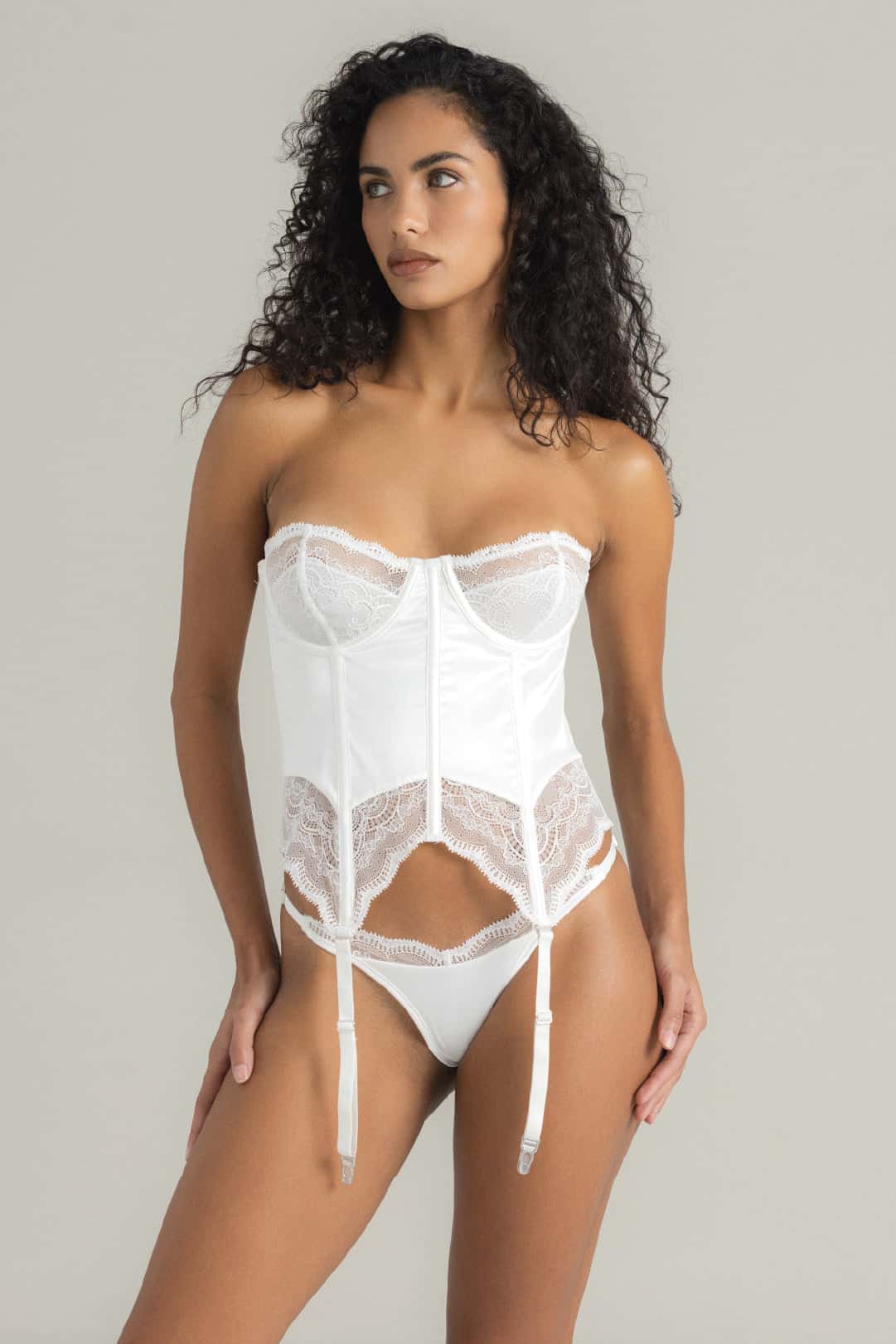 SET FREYA MARFIL