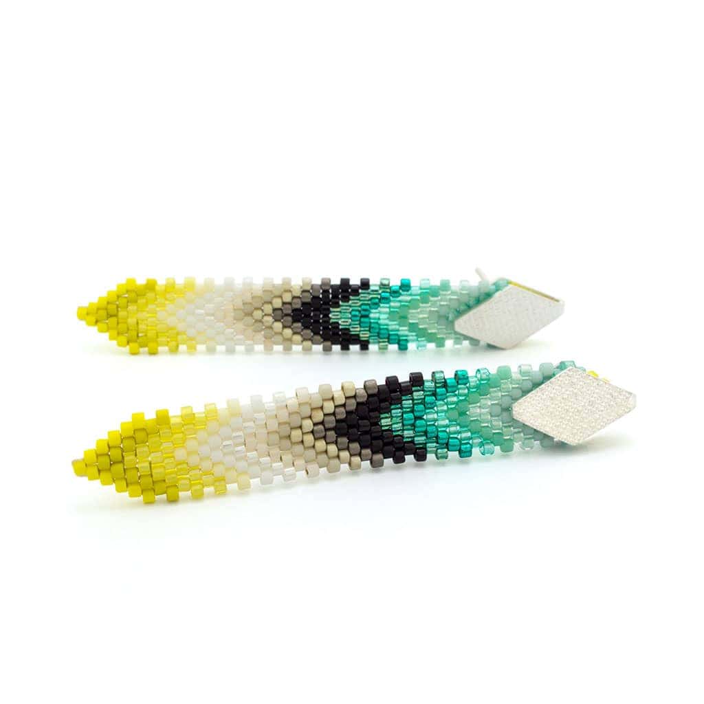 ARETES PLUMA PEQUEÑOS