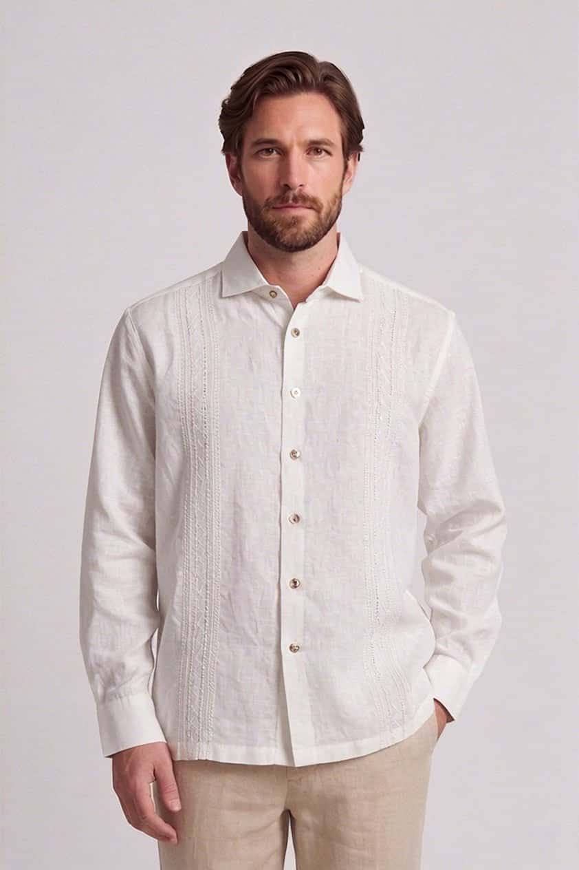 Guayabera en lino bordada manga larga para hombre Js 010126005