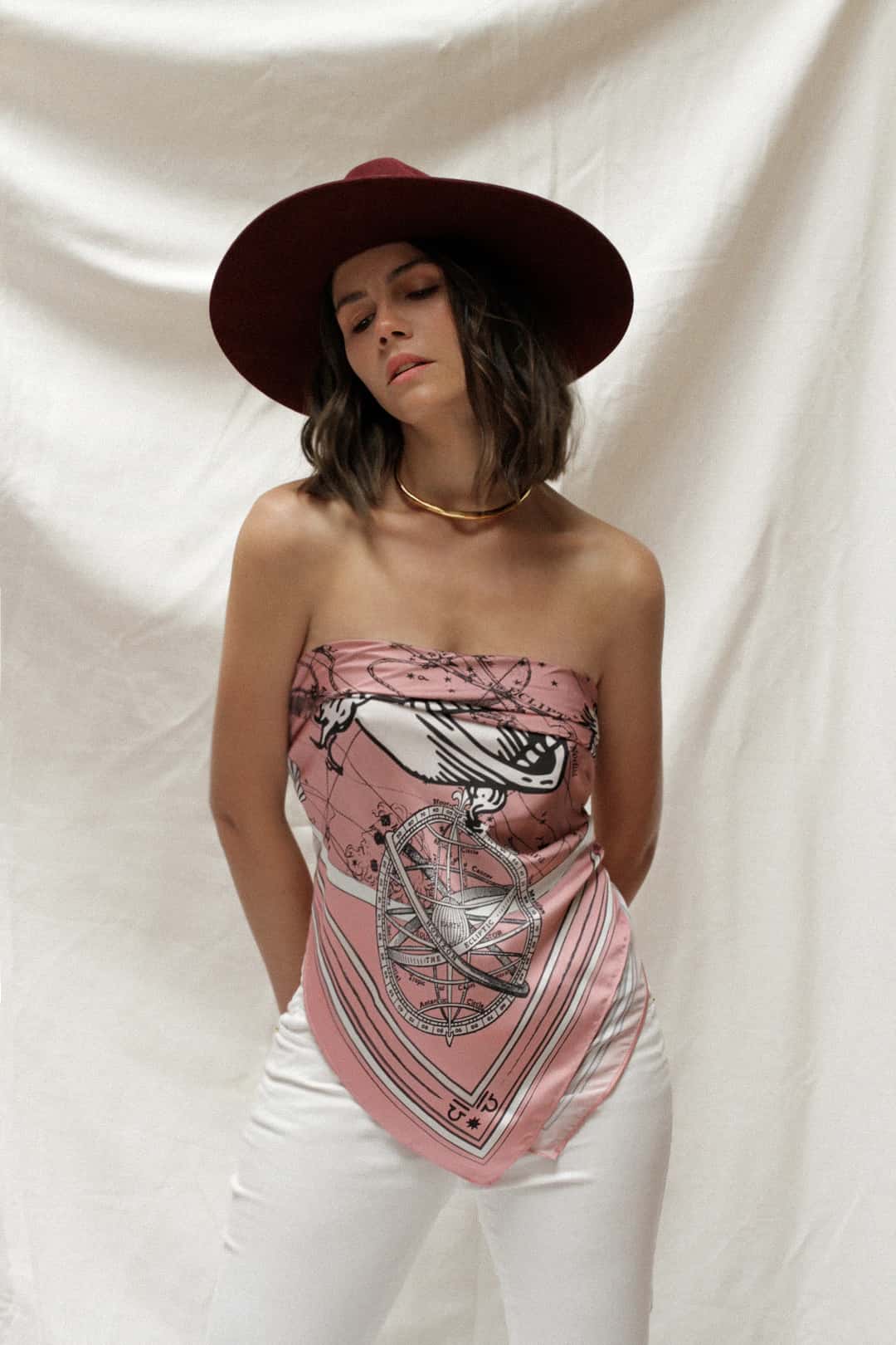 Pañoleta LIBRA - miniatura 2