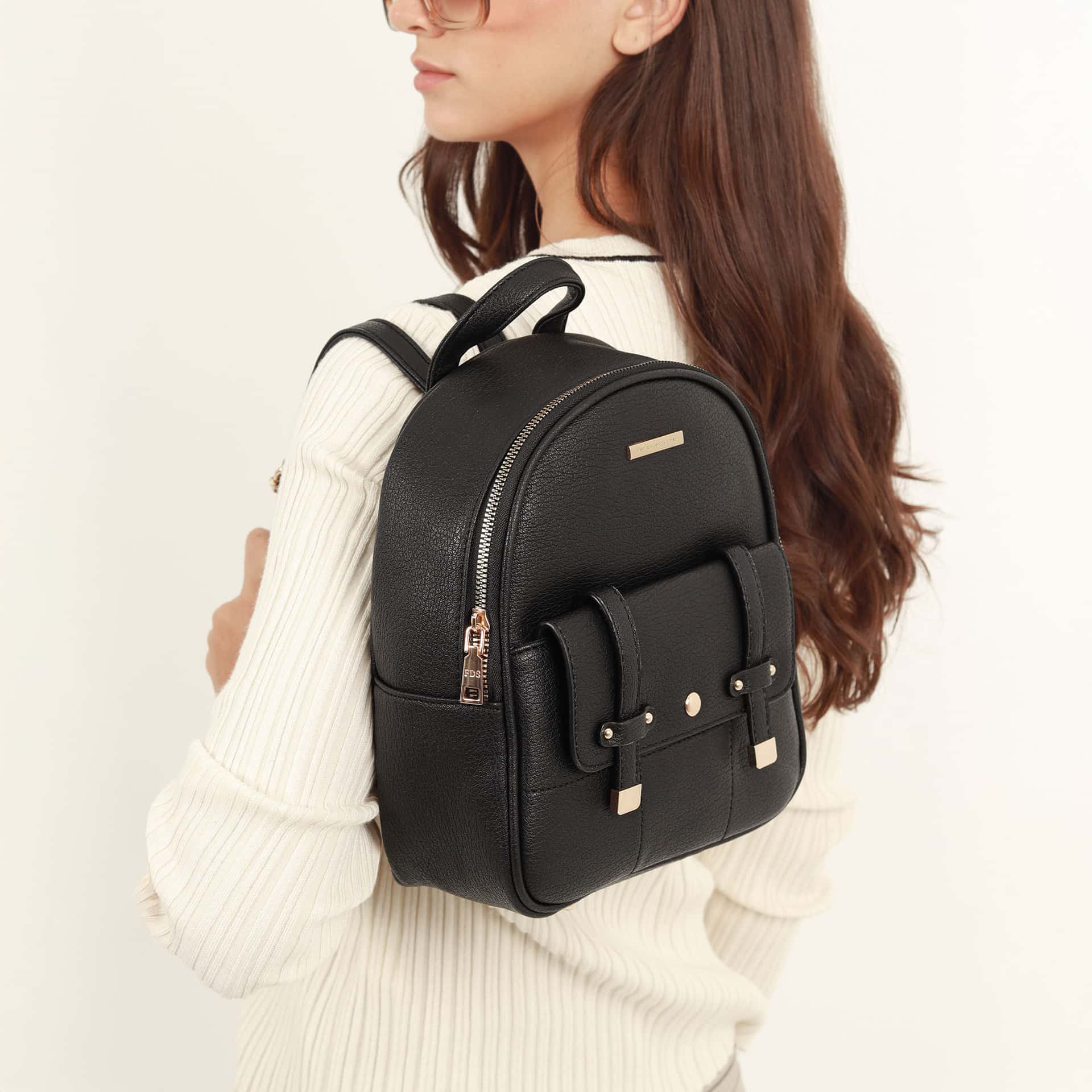 Morral mini en cuero sintético con bolsillo externo - miniatura 2