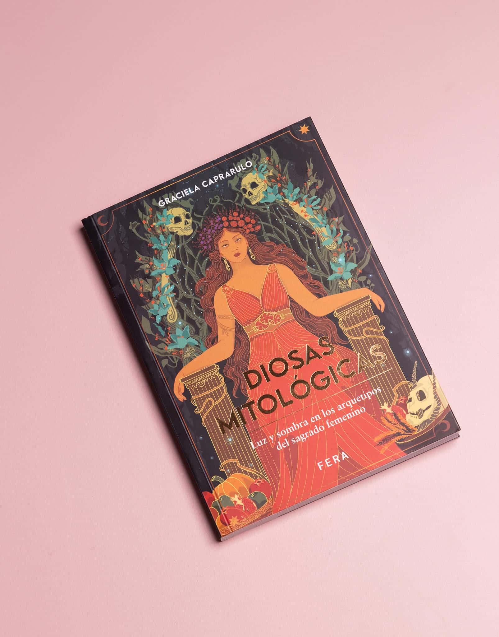 LIBRO DIOSAS MITOLÓGICAS