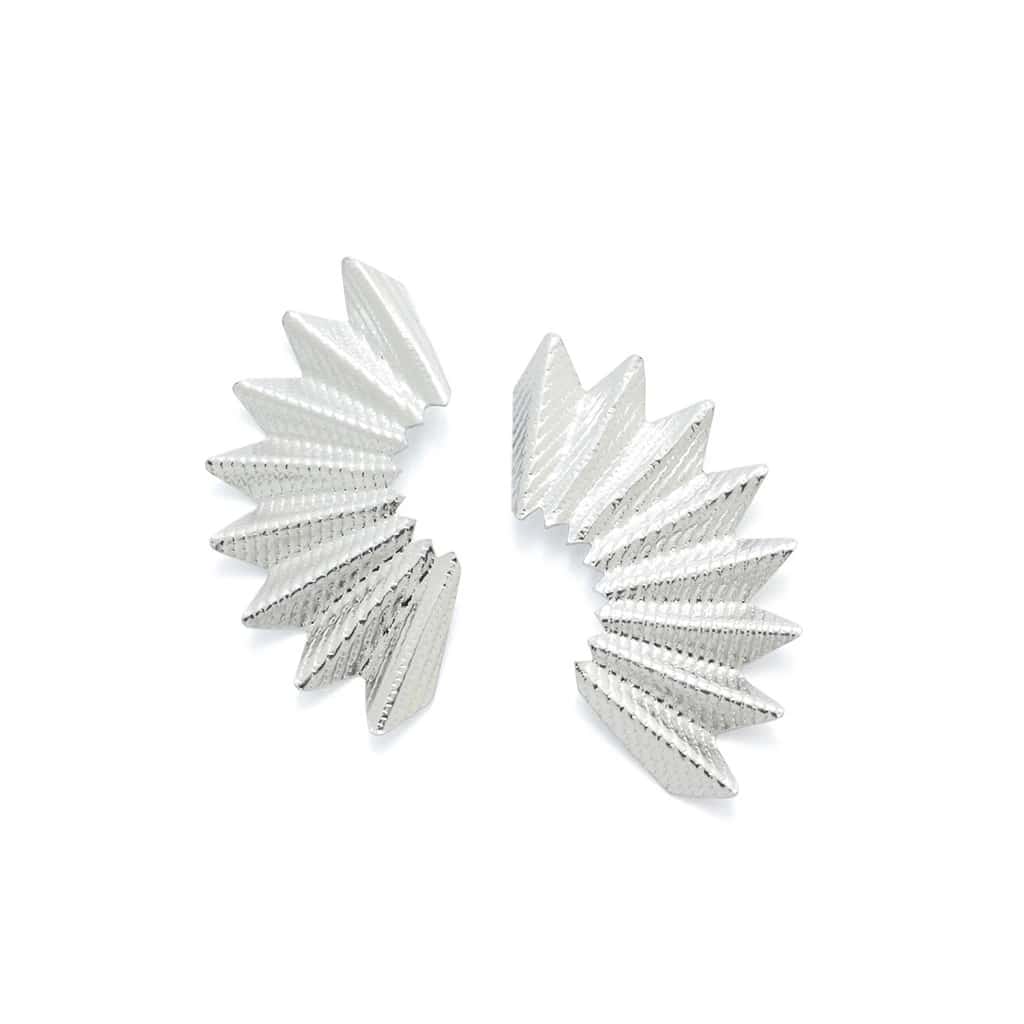 ARETES ABANICOS PEQUEÑOS PLATEADOS